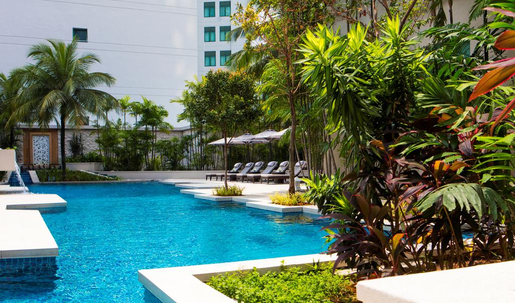 هتل ریتز کارلتون Ritz Carlton کوالالامپور مالزی